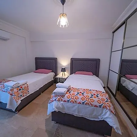 Hotel Ilya 2